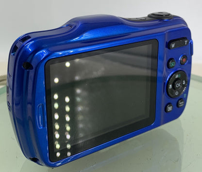 PRAKTICA WP240 WATERPROOF DIGITAL CAMERA BLUE NO CARD ONLY WIRE - TESTED - 2164