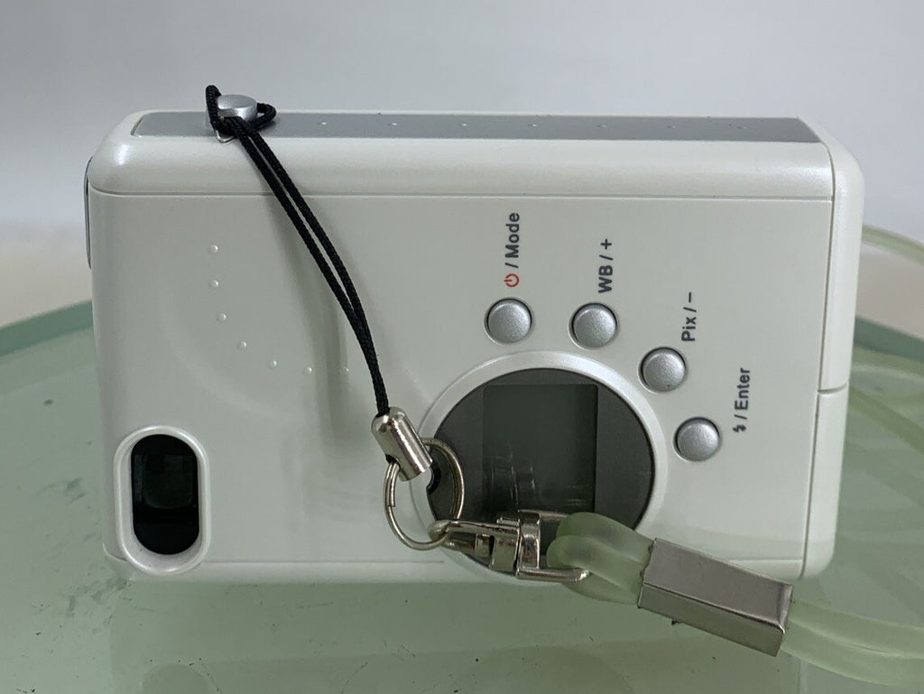 BenQ Compact Digital Camera 1300 WHITE WITH BOX WORKING AND TESTED - 8415