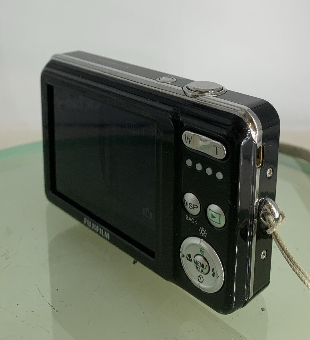 Fujifilm Digital Camera FinePix J29 12.2MP + CHARGER + 2GB CARD TESTED - 9876