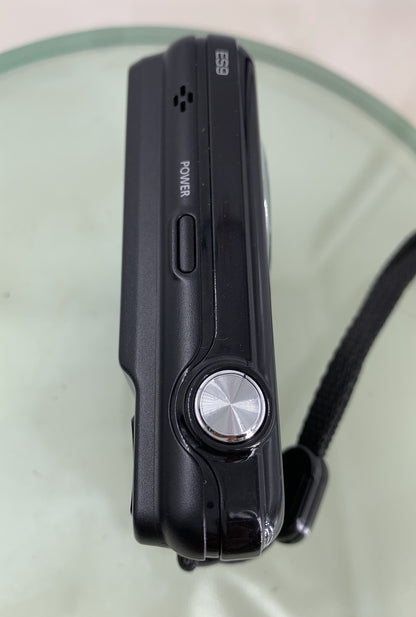 Samsung COMPACT DIGITAL CAMERA ES9 12.2MP BLACK WITH COVER - TESTED - 9857