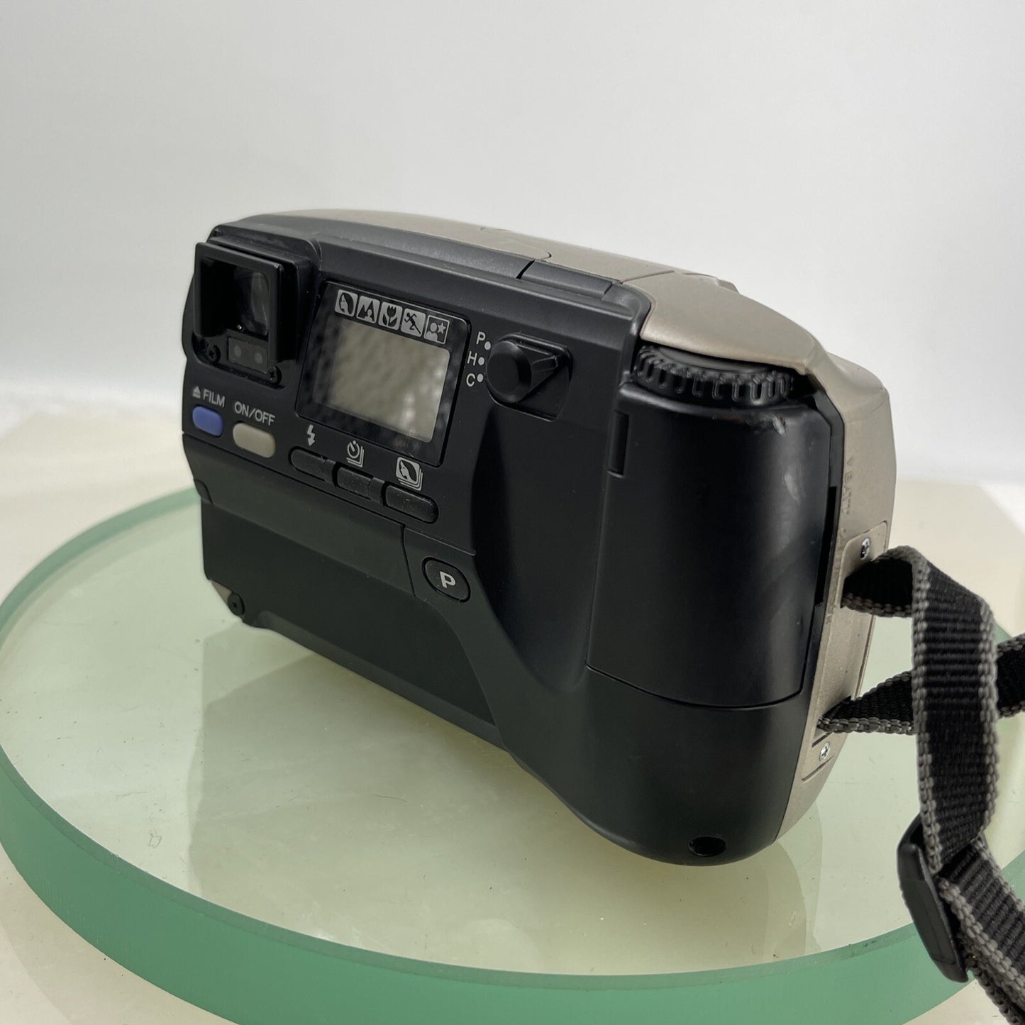Minolta Vectis S-100 SLR APS Film Camera with 28-56mm Zoom lens F1:4-5.6 #5835