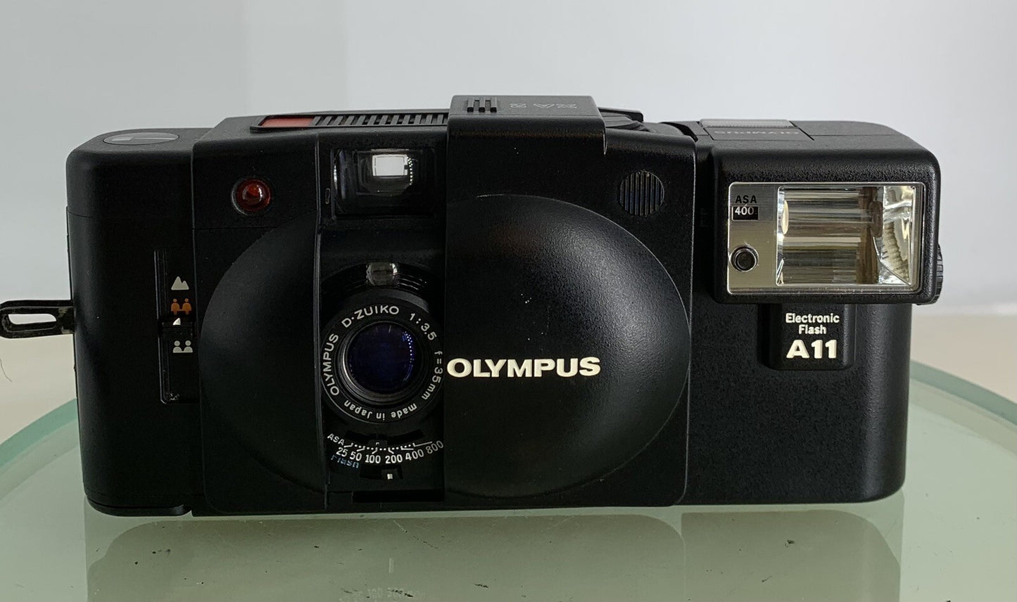 OLYMPUS XA2 Electronic Flash A11 D.ZUIKO 35mm f3.5 POINT & SHOOT CAMERA Case#2861
