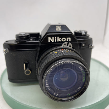 Nikon EM SLR 35mm Film Camera + 28mm 1:2.8 Lens (SUNACTION AUTO) TESTED 162