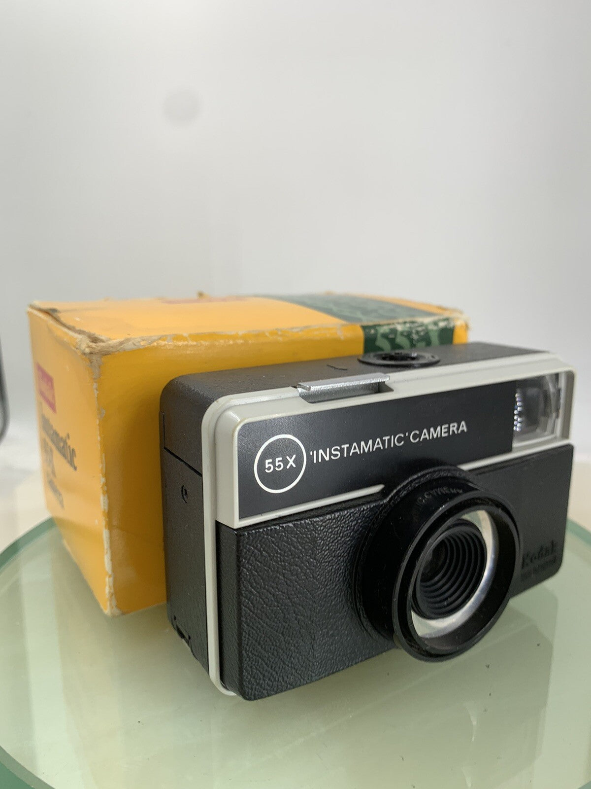 Kodak 55X Instamatic FILM CAMERA VIEW FINDER CAMERA  BLACK TESTED - 8020