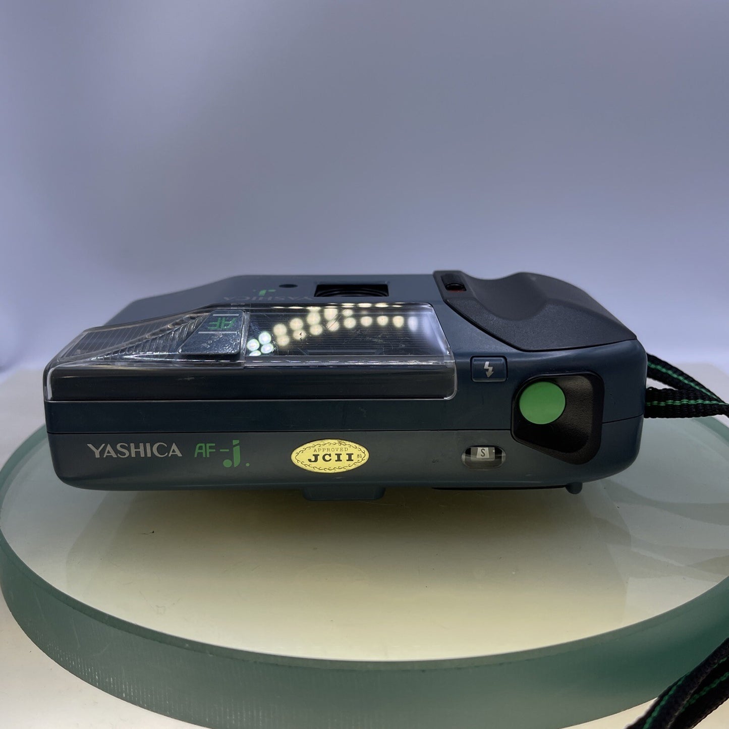 Kyocera Yashica AF-J motor 35mm film camera Tested Kyocera Lens 32mm 1:3.5 #6617
