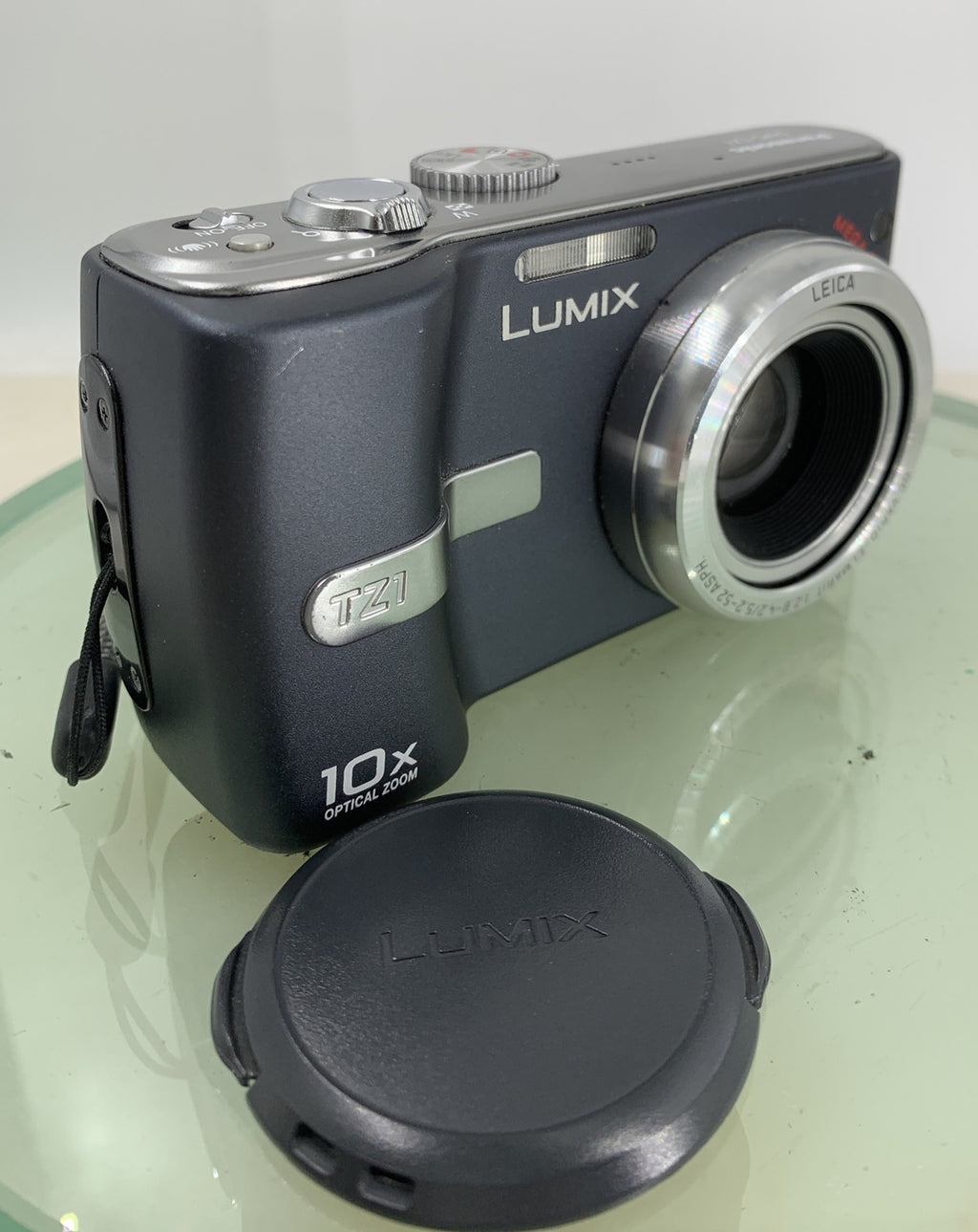 Panasonic LUMIX DMC-TZ1 GREY COMPACT DIGITAL CAMERA  - NO CHARGER - TESTED - 2420