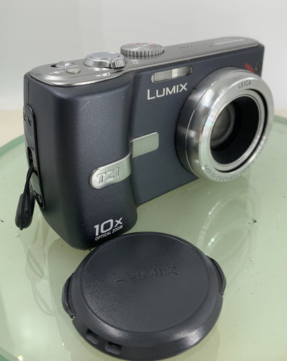 Panasonic LUMIX DMC-TZ1 GREY COMPACT DIGITAL CAMERA  - NO CHARGER - TESTED - 2420