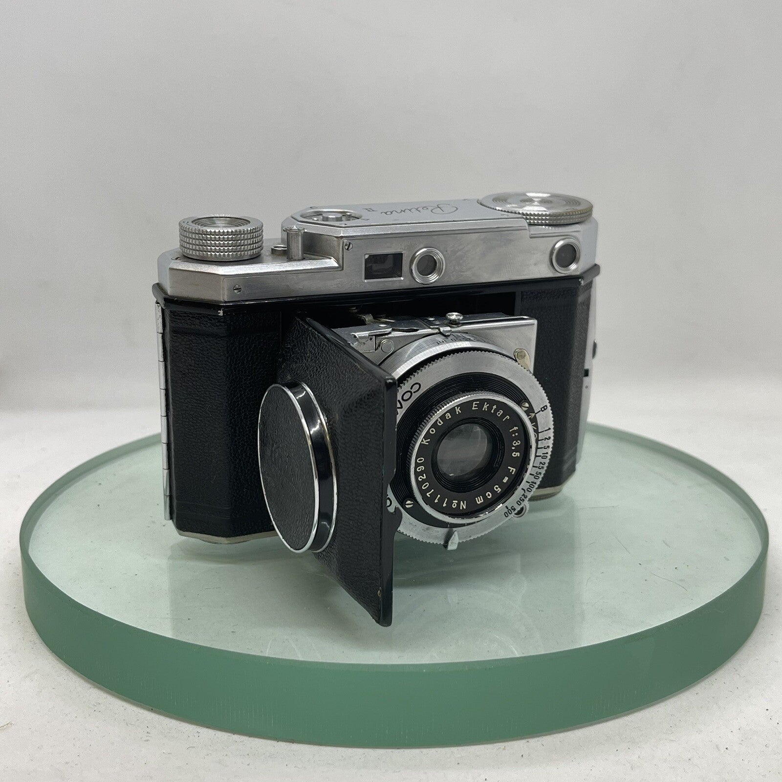 Kodak Retina II Type 142 Folding 35mm Rangefinder Camera w/ Ektar 50mm f3.5 Lens1