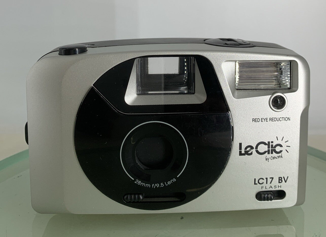 LECLIC BY CONCORD LC17 BV FLASH SILVER COMPACT FILM CAMERA TESTED - 6031