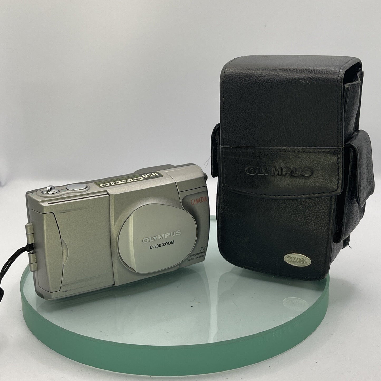 Olympus Camedia C-200 Zoom 2.1MP Compact Digital Camera Silver Tested #90