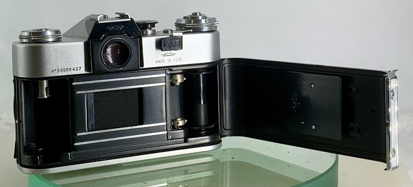 Vintage Zenit - B SLR Camera + HELIOS-44M 2/58 Lens + SILVER + TESTED - 3299