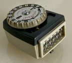 Vintage Polaroid Model 625 Light Meter Made in West Germany + Good Condition-5443