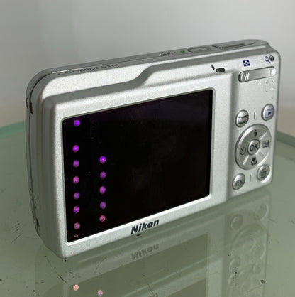 Nikon CoolPix S210 8.0MP Digital Camera SILVER+CHARGER+COVER+WIRE TESTED - 9954