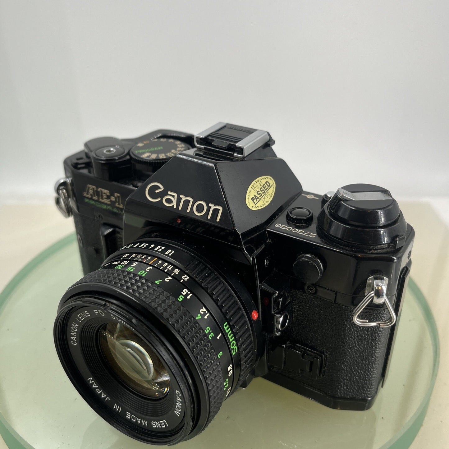 Canon AE-1 Program 35mm SLR Film Manual Camera BLACK+Canon 50mm F/1.8 FD Lens8822