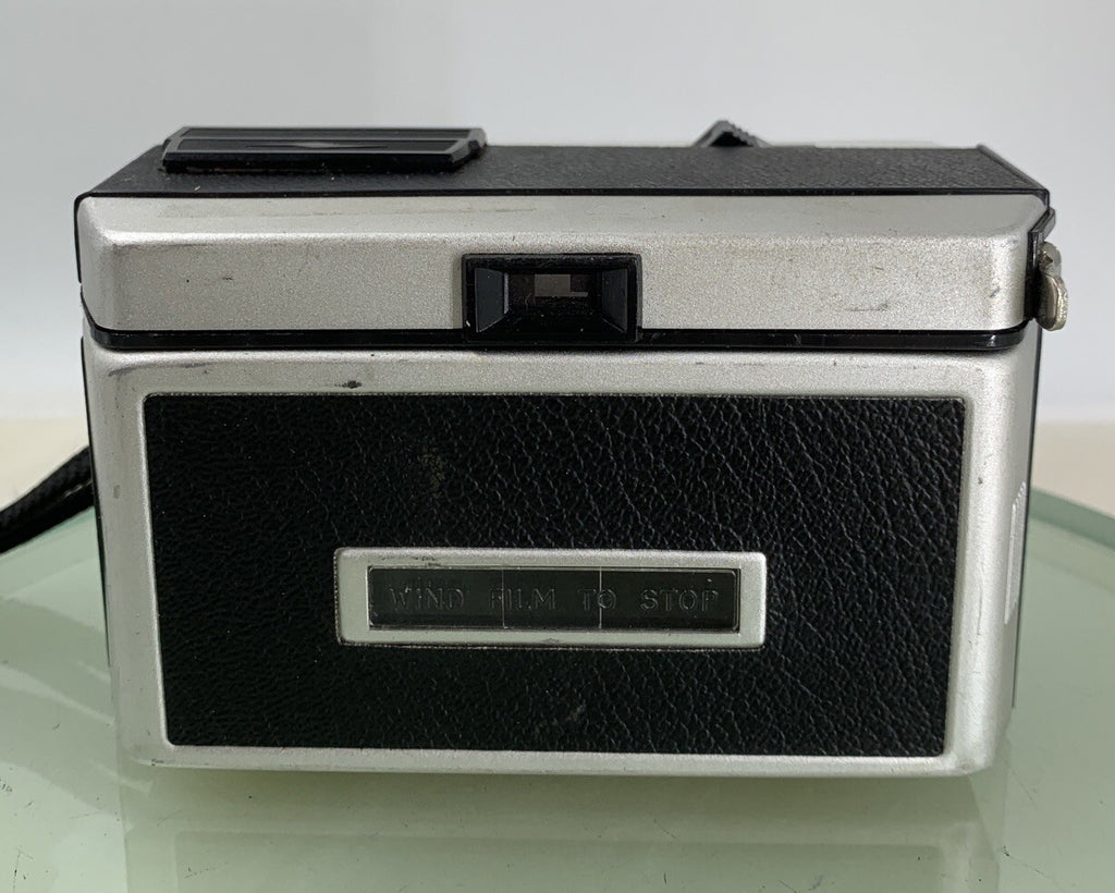 Kodak INSTAMATIC 200 VINTAGE FILM CAMERA WITH BLACK LEATHER CASE TESTED - 4125