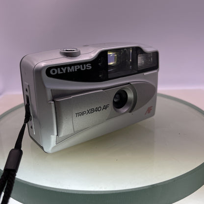 Olympus Trip XB40 AF 35mm Film Point and Shoot Camera Silver Tested #3790