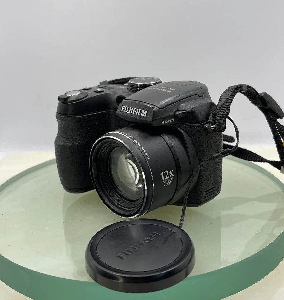 Fujifilm FinePix S1000fd 10.0MP Compact Bridge Digital Camera Black TESTED #3042