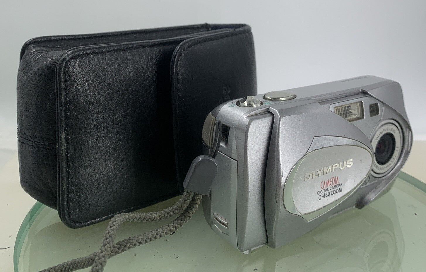 Olympus Digital Camera Camedia C-460 Zoom 4.0MP Silver WITH COVER Tested - 1010