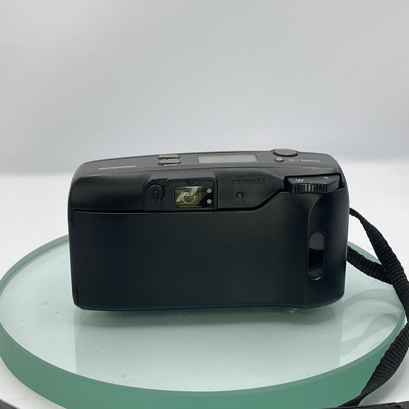 Olympus Superzoom 120 35mm Film Camera Quartz Date in excellent condition+case533