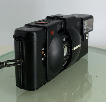 OLYMPUS XA2 Electronic Flash A11 D.ZUIKO 35mm f3.5 POINT & SHOOT CAMERA Case#2862
