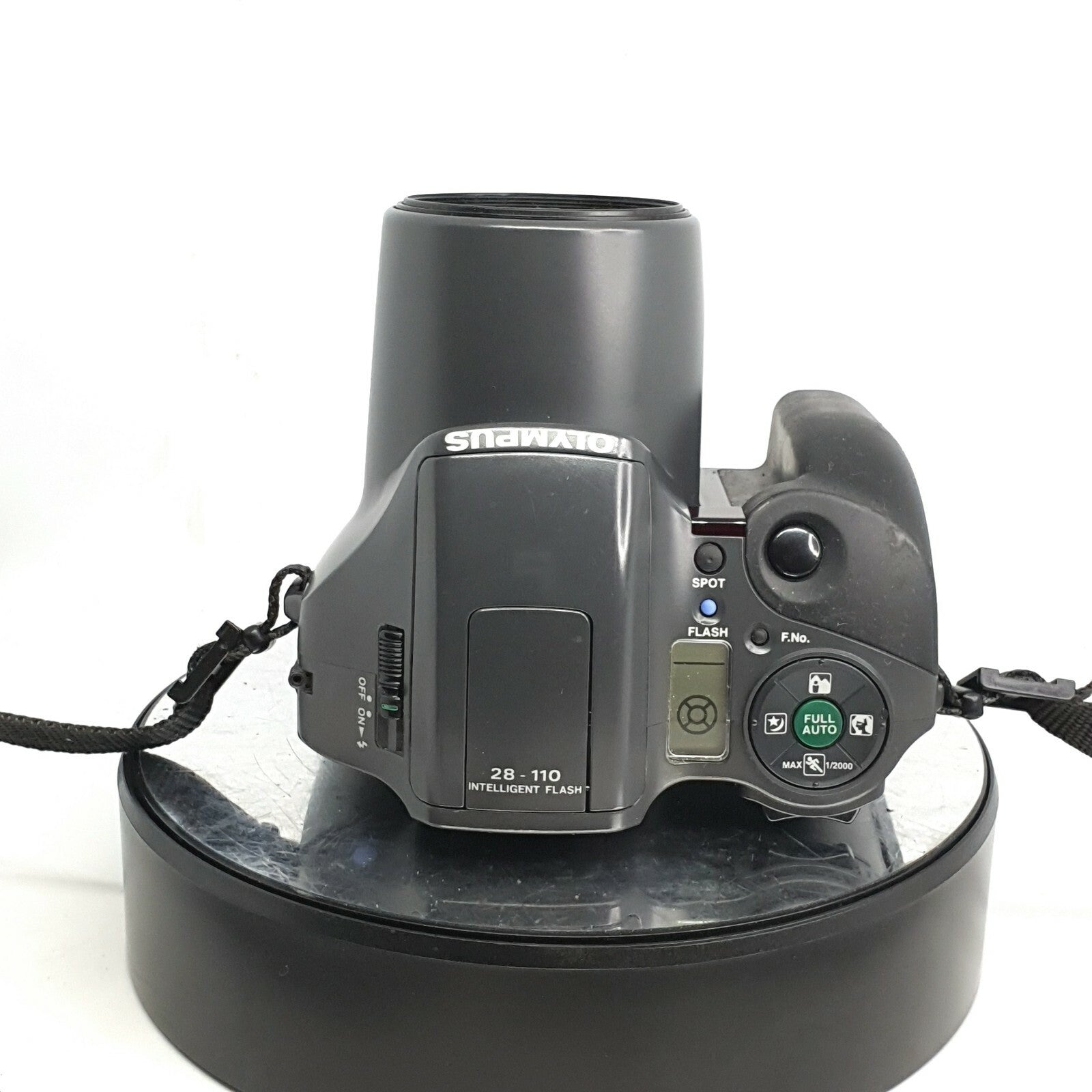 OLYMPUS IS-100 35MM FILM BRIDGE CAMERA~28-110MM - Cased/Great Condition #9074