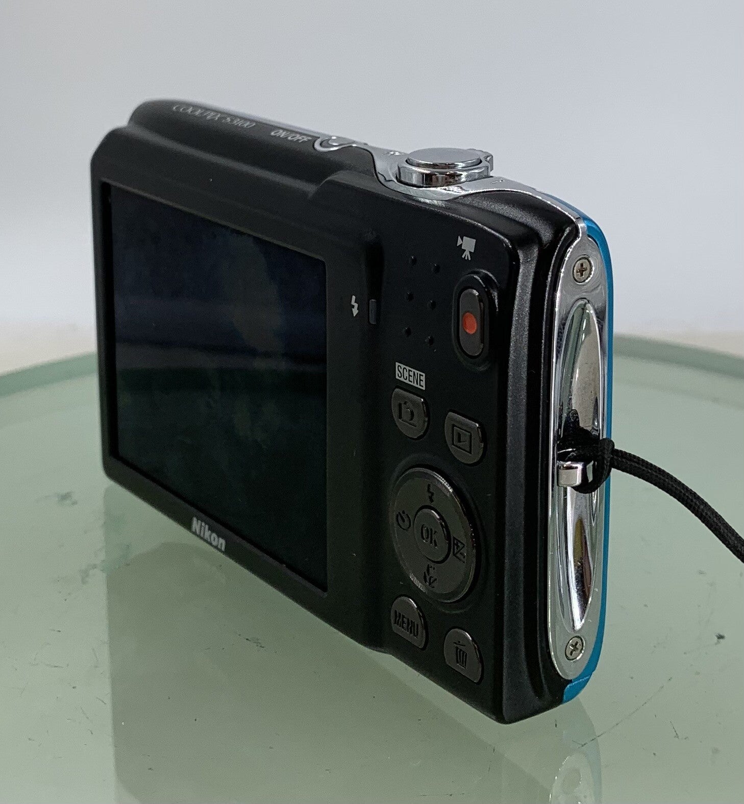 Nikon Coolpix S3100 DIGITAL CAMERA BLUE + COVER + WIRE + CHARGER - TESTED - 8713