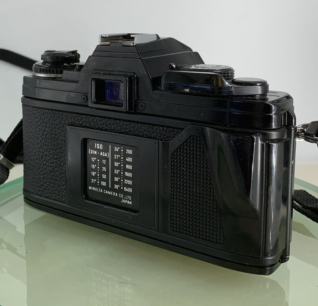 Minolta X-700 35mm Film SLR Manual Camera w-Minolta 50mm f/1.7 MD Lens ++ - #1816
