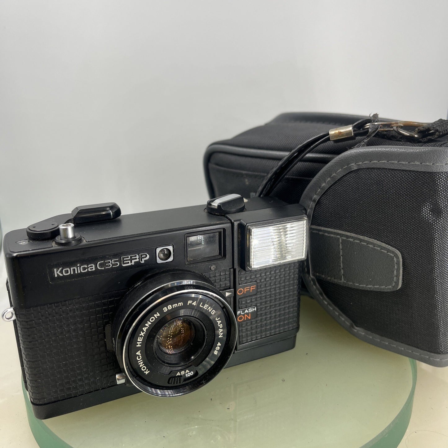 KONICA C35 EF-P VINTAGE 35mm FILM CAMERA MANUAL WIND HEXANON 38mm F4 LENS 4510