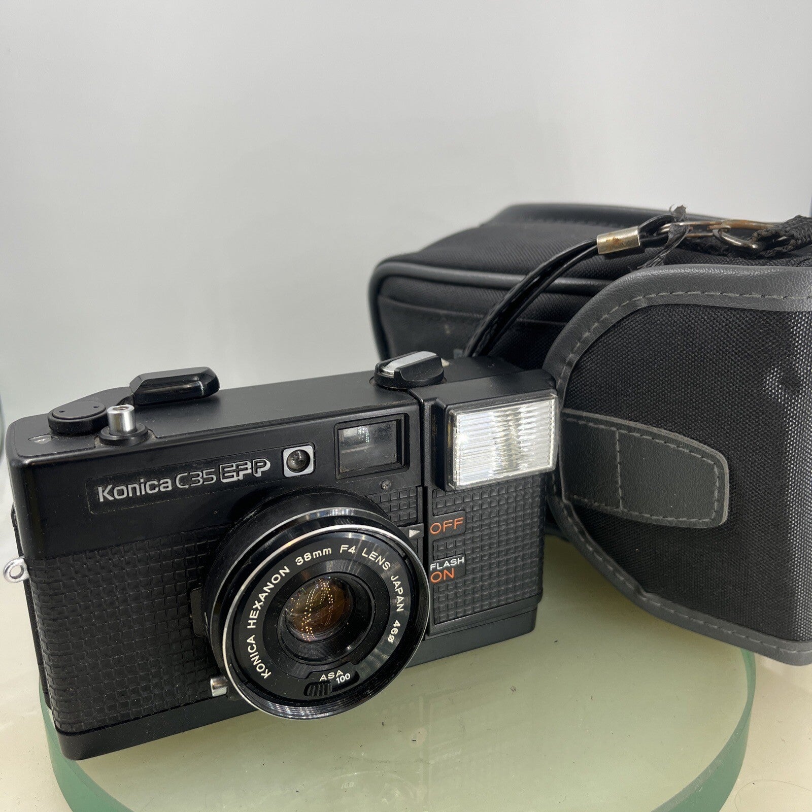 KONICA C35 EF-P VINTAGE 35mm FILM CAMERA MANUAL WIND HEXANON 38mm F4 LENS 4510