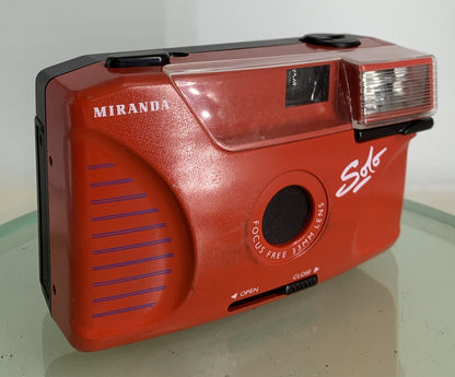 Miranda Solo Compact Camera 35mm Point And Shoot Red Film CAMERA TESTED - 7270