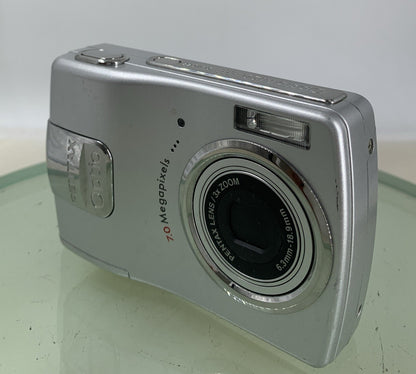 Pentax Optio M20 Digital Camera 7.0 MP 3x ZOOM SILVER NO CHARGER TESTED - 2442