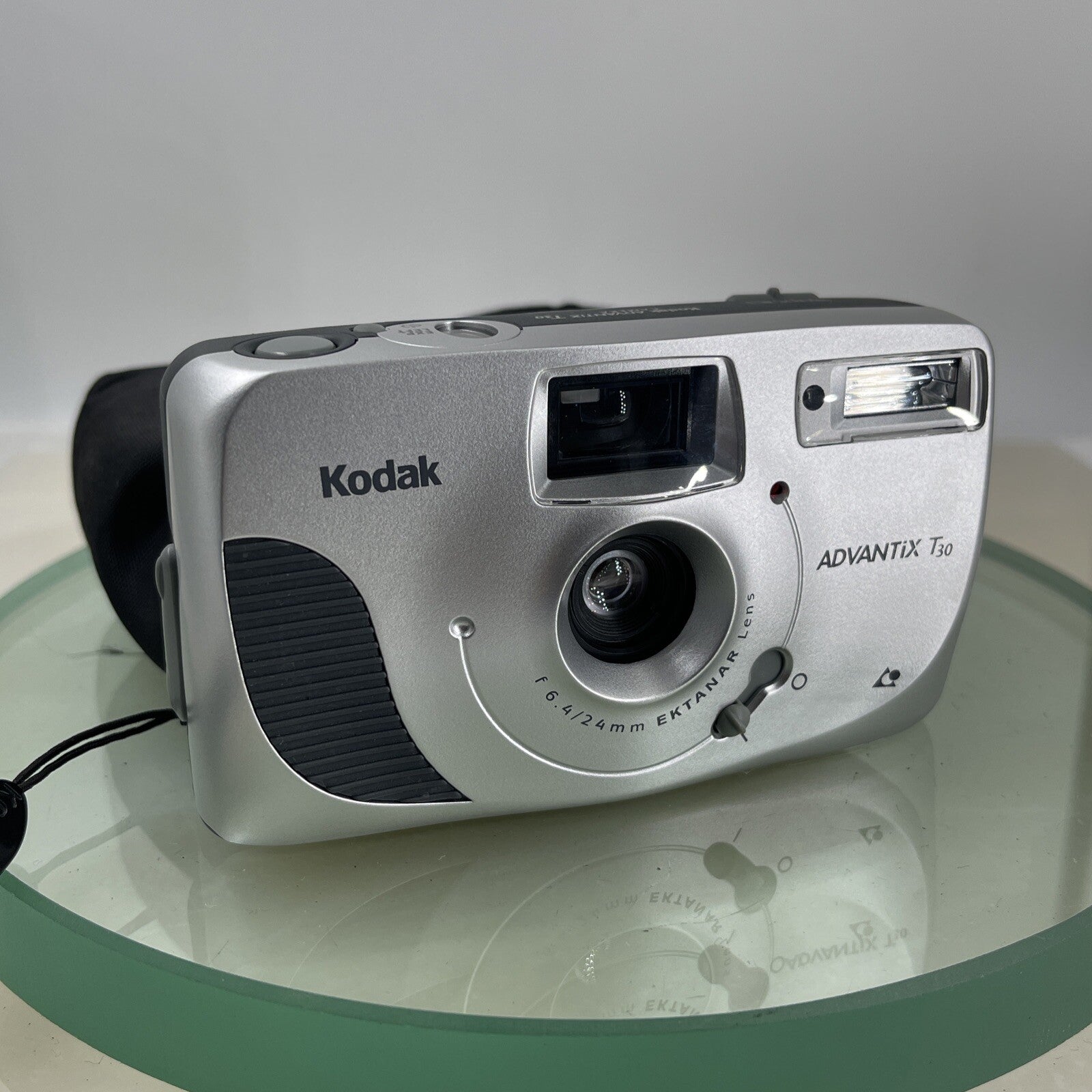 Kodak Advantix T30 Auto Compact Camera F 6.4/24mm Ektanar Lens Tested #7020