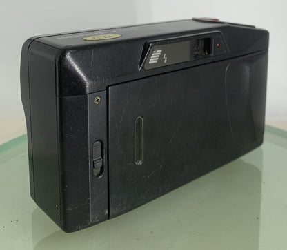 Canon Snappy EZ 35mm Film Point and Shoot Camera BLACK NO BATTERY - TESTED - 6224