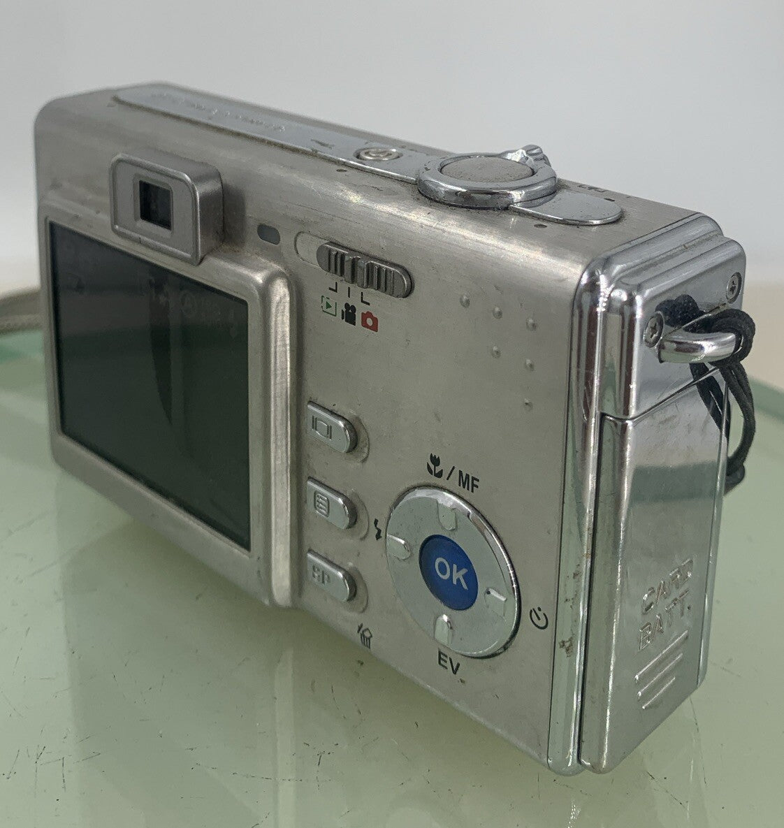 Lumicron Digital Camera LDC-825z3 3x Zoom SILVER WITH CHARGER TESTED - 1276