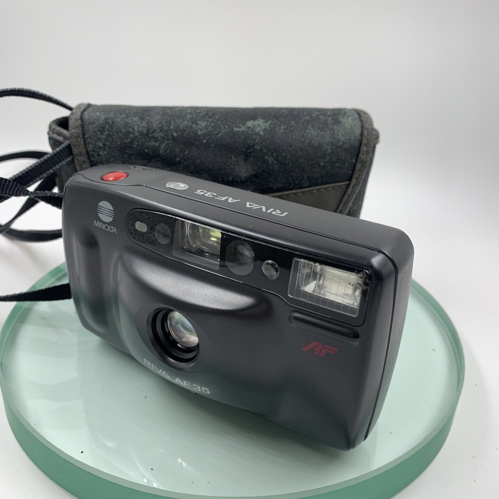 Minolta Riva AF35 Camera Compact 35mm Film with strap, case, 7984