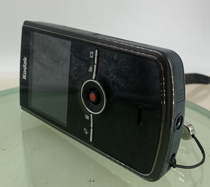 Kodak Zi8 Pocket DIGITAL HD VIDEO CAMERA WITH BOX+CHARGER+COVER TESTED - 5246