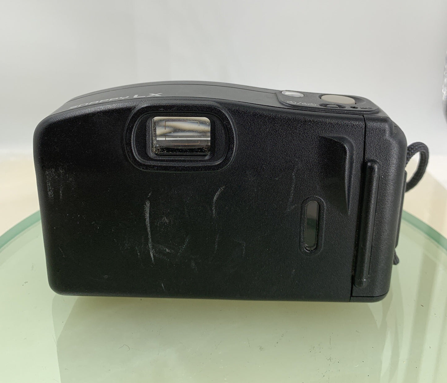 Canon Snappy LX 35mm Film Point and Shoot Camera Black Tested - 8904