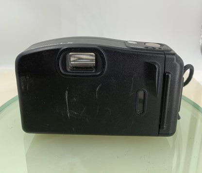 Canon Snappy LX 35mm Film Point and Shoot Camera Black Tested - 8904
