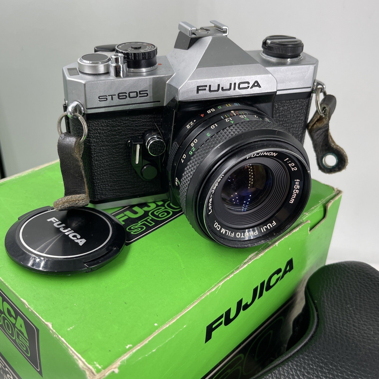VINTAGE FUJICA ST605N SLR CAMERA WITH  FUJINON 55MM LENS+BOX TESTED. JAPAN #6281