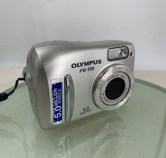 Olympus Digital Camera FE-115 5.0MP Silver GOOD CONDITION - Tested - 7820