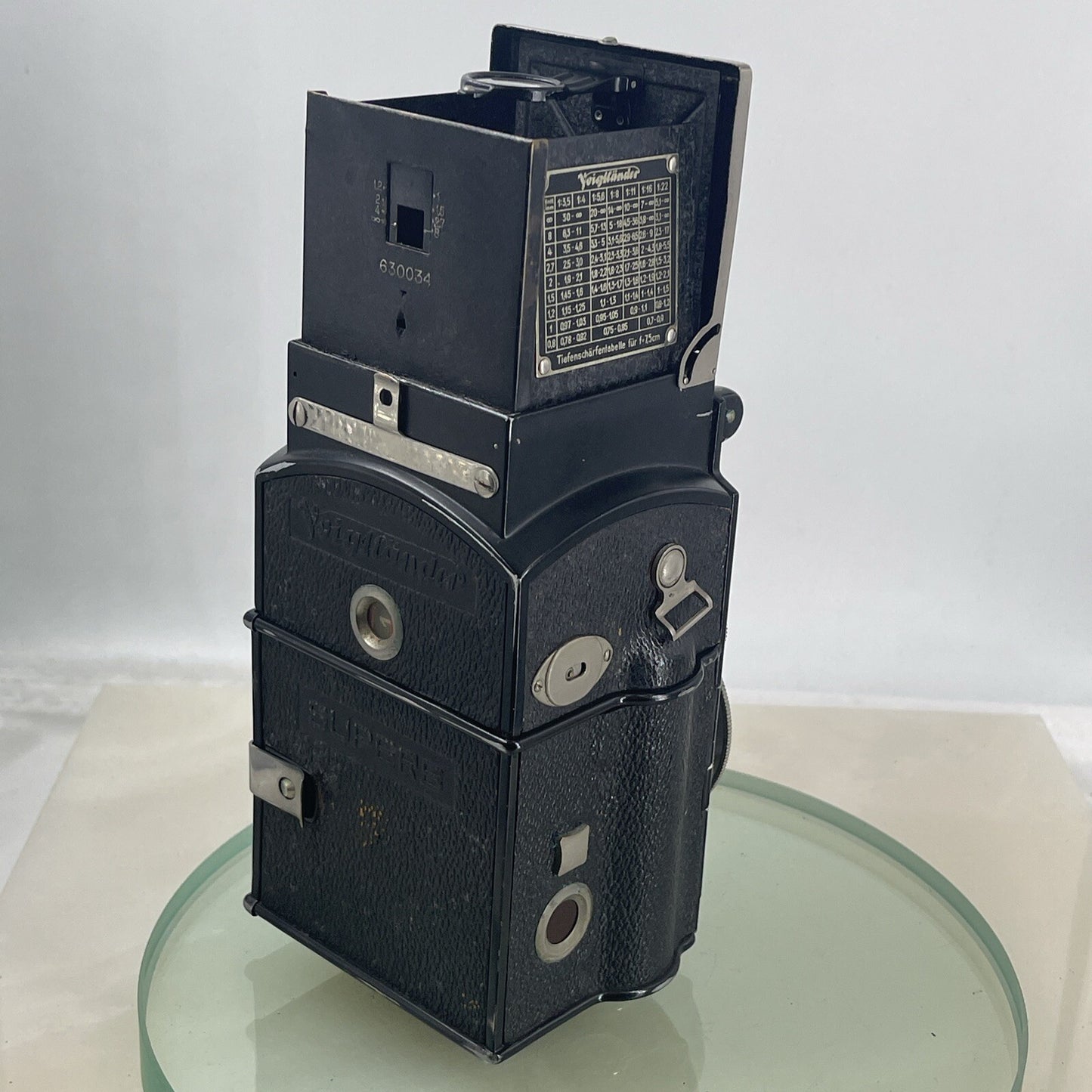 Collectible camera Voigtlander SUPER B 6 x 6.Skopar 3.5/75mm Lens 1934WORKS #4796