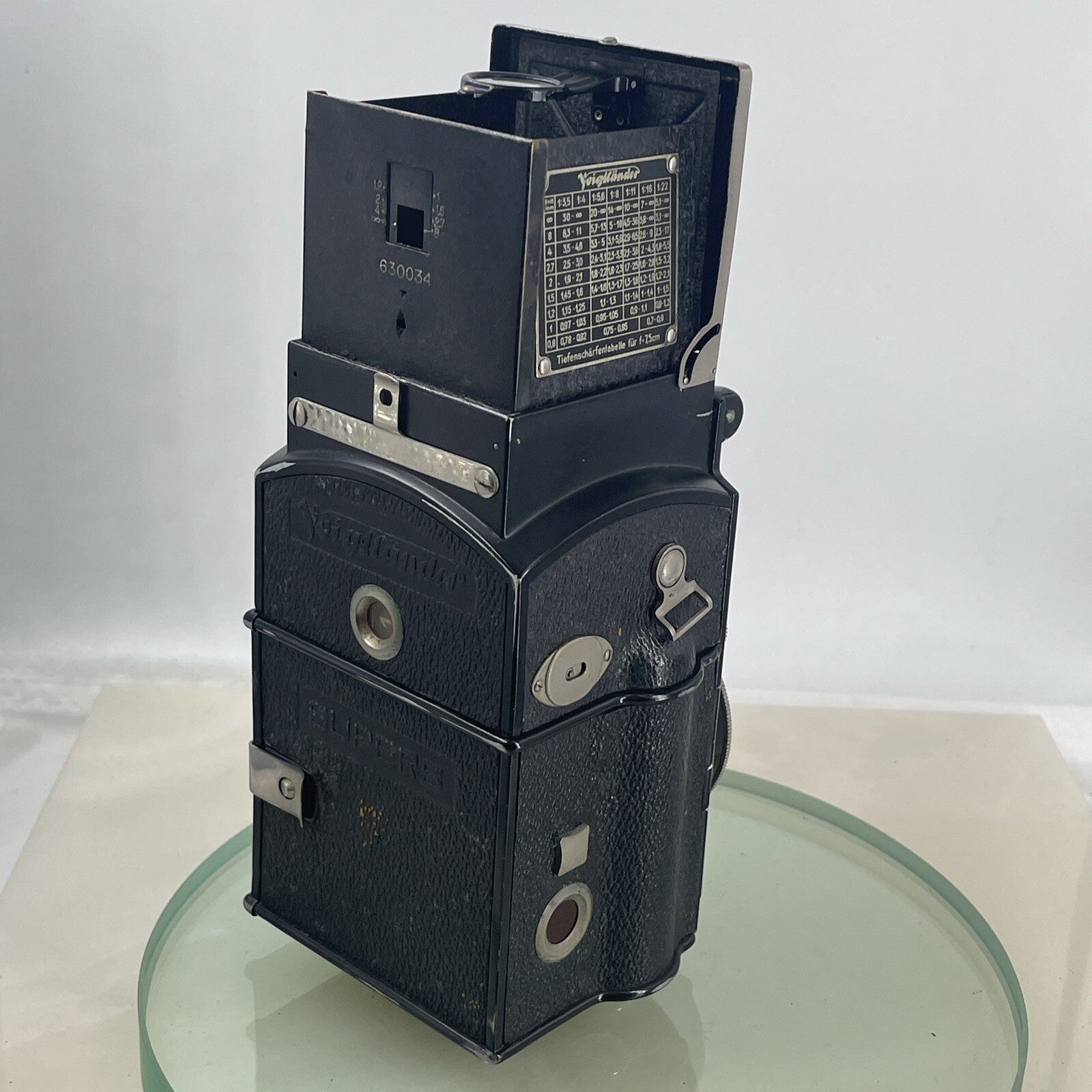 Collectible camera Voigtlander SUPER B 6 x 6.Skopar 3.5/75mm Lens 1934WORKS #4796