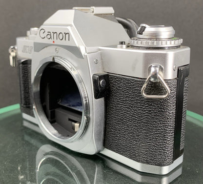 CANON AV-1 35mm FILM SLR CAMERA BODY ONLY  IN WORKING ORDER #1015