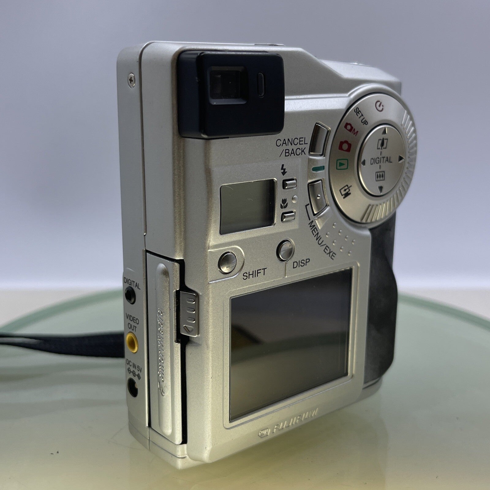 Fujifilm MX-2700 Zoom 2.3MP Compact Digital Camera Silver Tested NO BATTERY #1184