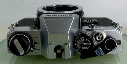 *SERVICED*Olympus OM10 35mm Film SLR Manual Camera+ OM 135 F3.5 Zuiko Lens+FLASH7