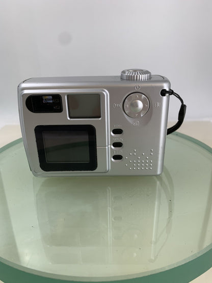 Packard Bell DSC-200A 2.1MP Compact Digital Camera SILVER NO CARD TESTED - 9183