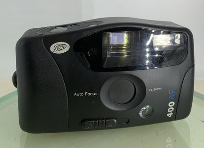 Boots 400AF BLACK POINT AND SHOOT FILM CAMERA AUTOFOCUS NOBATTERY TESTED - 8061