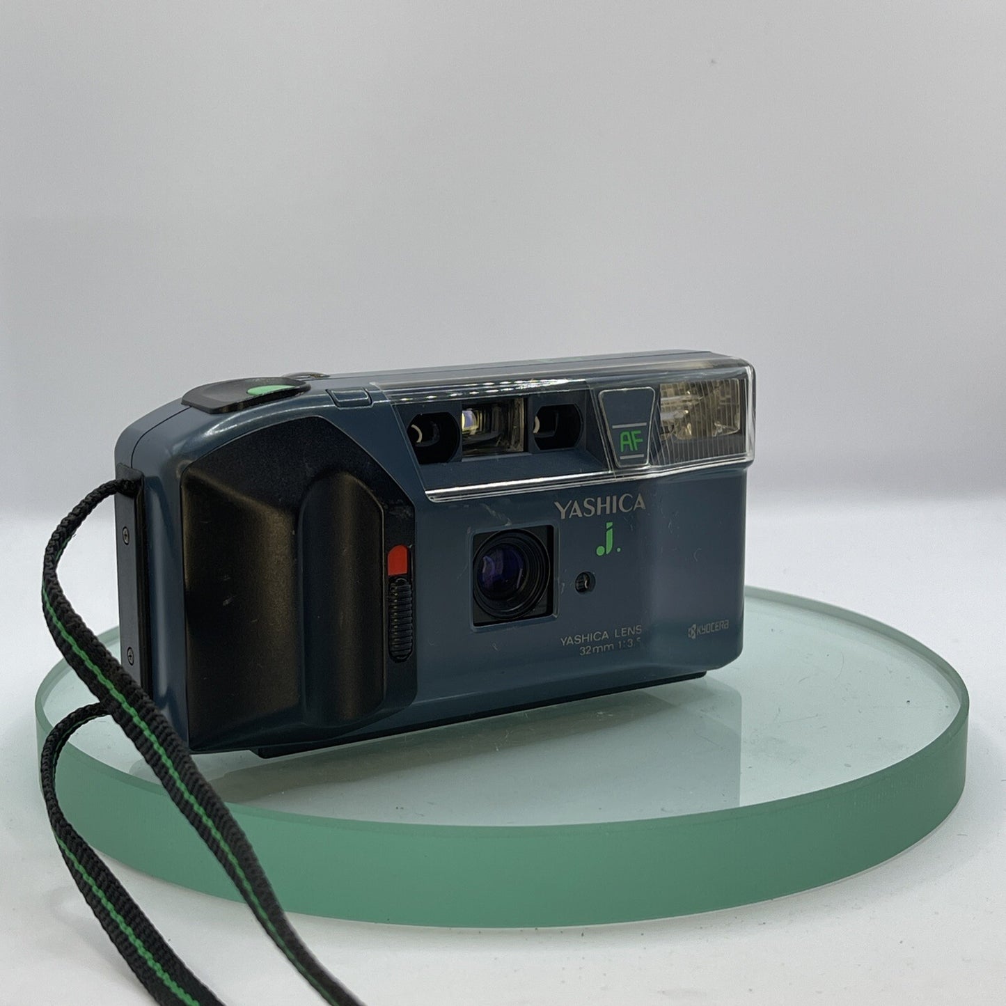 Kyocera Yashica AF-J motor 35mm film camera Tested Kyocera Lens 32mm 1:3.5 #1450