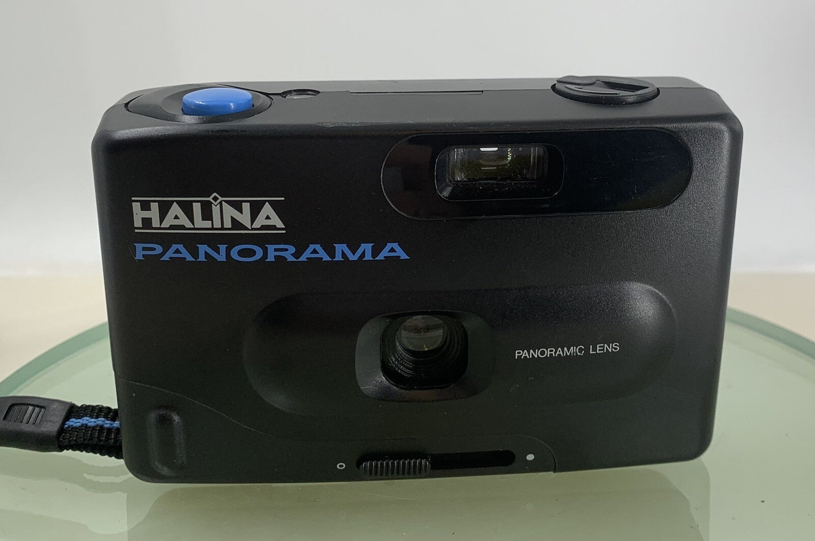 HALINA PANORAMA COMPACT 35MM FILM CAMERA WITH PANORAMIC LENS TESTED - 9880