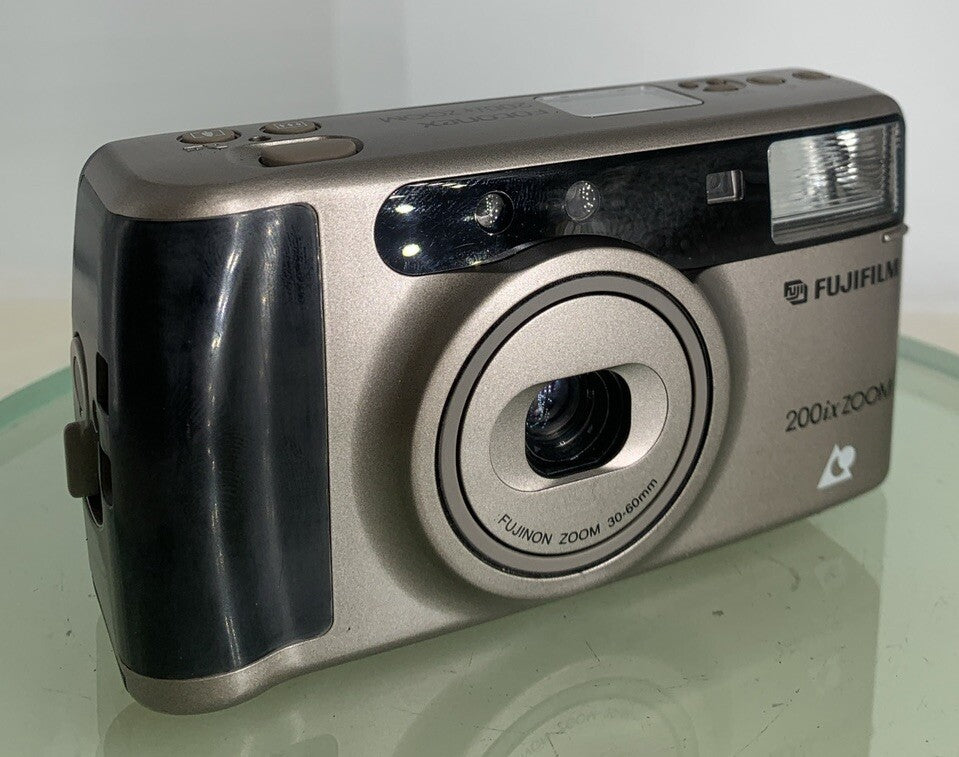 FujiFilm Fotonex 200ix Zoom POINT AND SHOOT FILM CAMERA SILVER TESTED - 8420